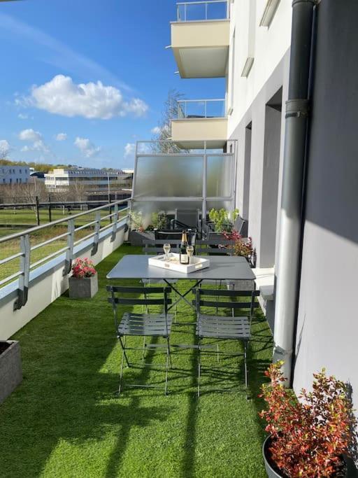 Apartment Le Domaine Reserve , Parking Et Ecrin De Verdure