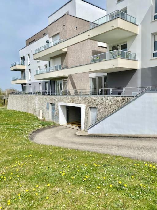 Le Domaine Reserve , Parking Et Ecrin De Verdure * Amiens